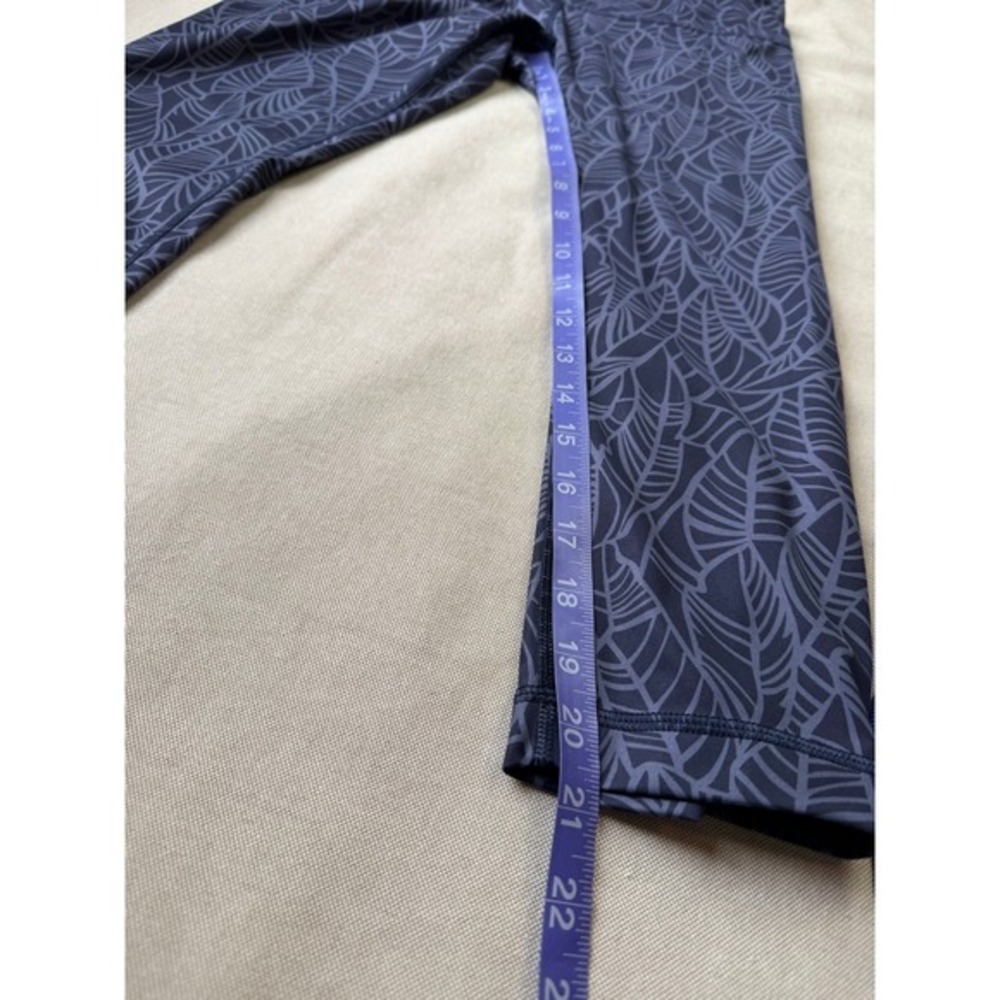Lululemon Wunder‎ Under Size 10 Banana Leaf Cadet Blue Cropped 19in - Picture 9 of 9